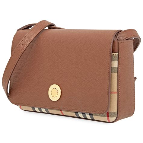 Burberry Hampshire Crossbody Ladies Bag 8025161 